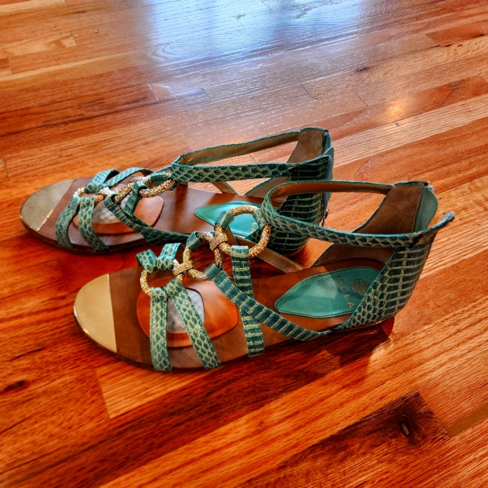 Isola sandals. Size 8. Teal and gold.